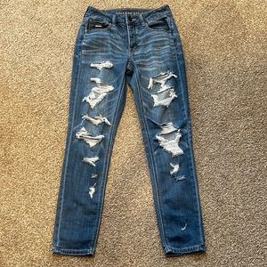 American Eagle Tomgirl ripped soft cotton denim jeans sz 00